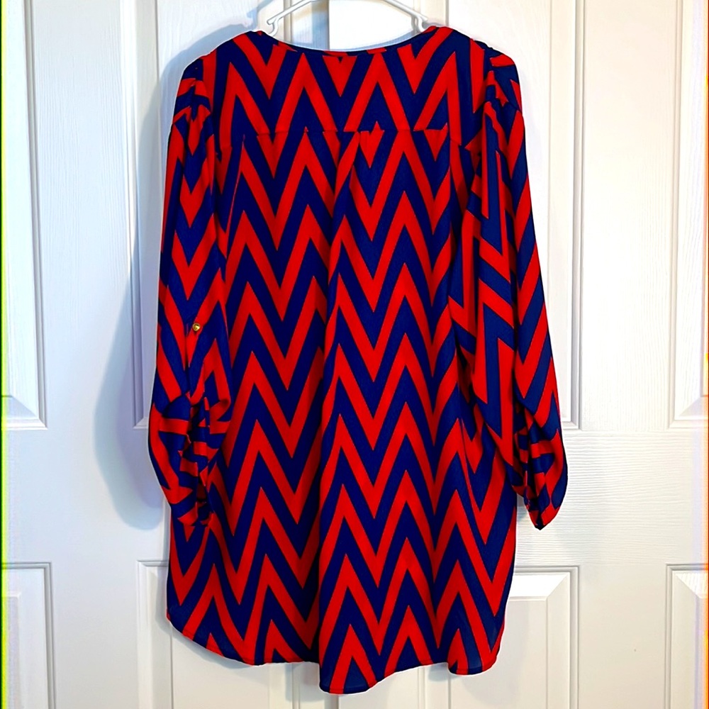 Rue21, Tunic Blouse, Red & Blue Patterned with Gold details. Size 1x. Worn 2x - Picture 4 of 5
